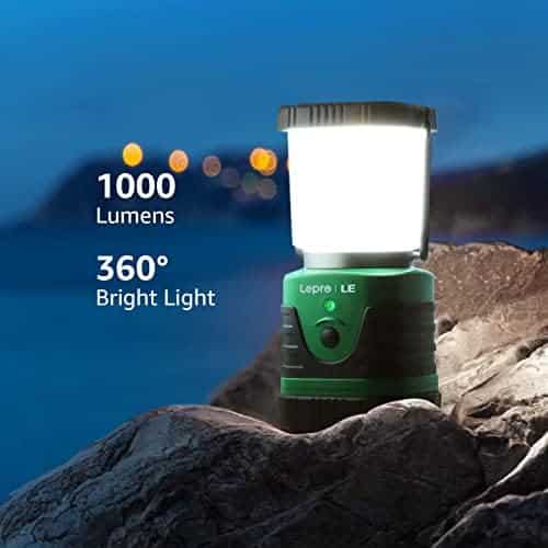 lanterne de camping rechargeable "lanterne led 1000lm lepro rechargeable et puissante pour camping, bricolage et secours 3 modes d'Éclairage 360°, etanche & portable"