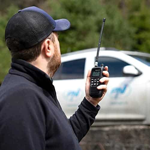 radio cb de survie "radio cb portable pni escort hp 82 multi standard et performante"